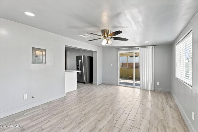2921 W TURNEY Avenue, Phoenix, AZ 85017
