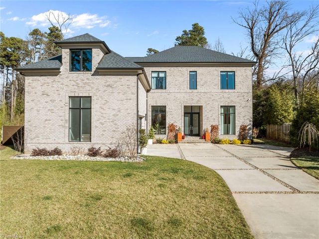 2108 Berkshire Lane, Greensboro, NC 27408