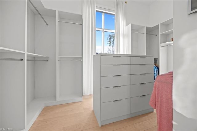 2108 Berkshire Lane, Greensboro, NC 27408