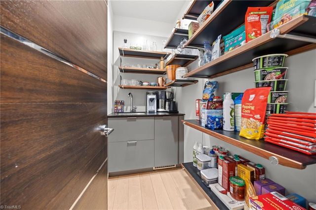 2108 Berkshire Lane, Greensboro, NC 27408