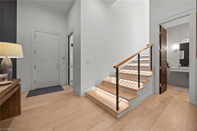 2108 Berkshire Lane, Greensboro, NC 27408