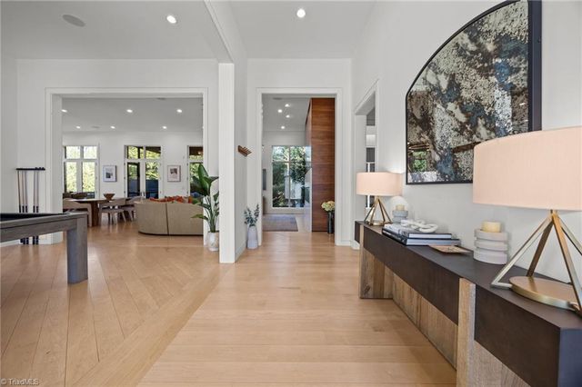 2108 Berkshire Lane, Greensboro, NC 27408