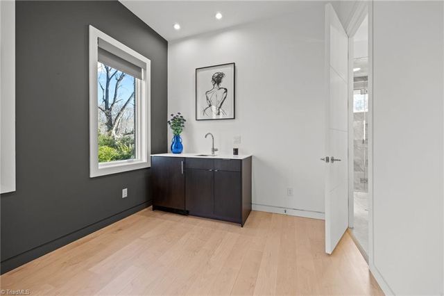 2108 Berkshire Lane, Greensboro, NC 27408