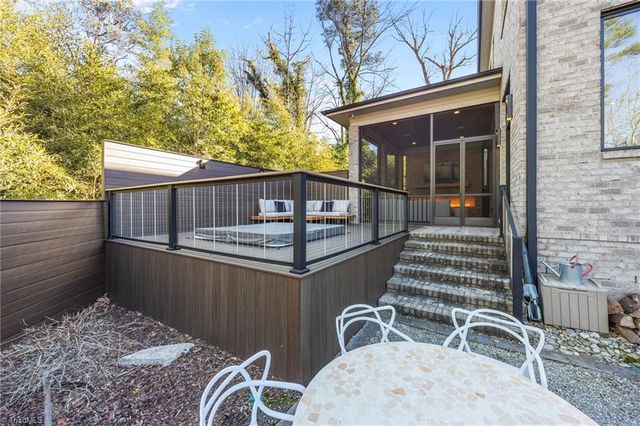 2108 Berkshire Lane, Greensboro, NC 27408