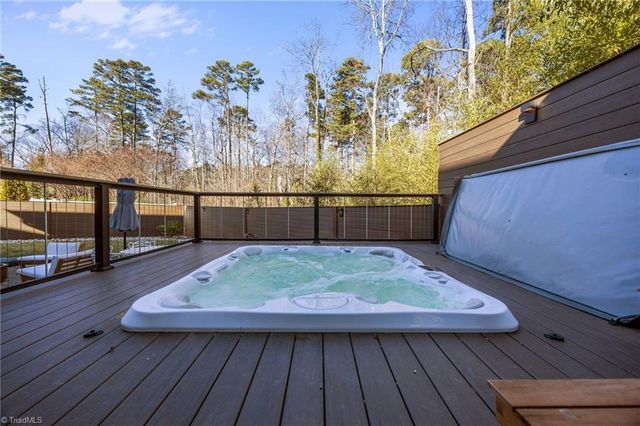 2108 Berkshire Lane, Greensboro, NC 27408