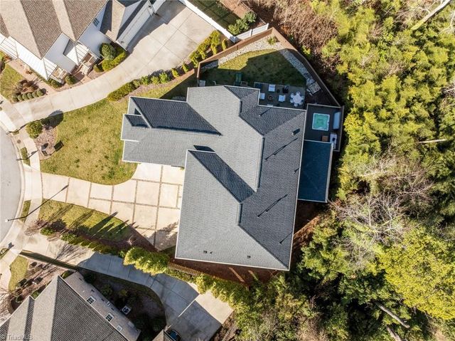 2108 Berkshire Lane, Greensboro, NC 27408