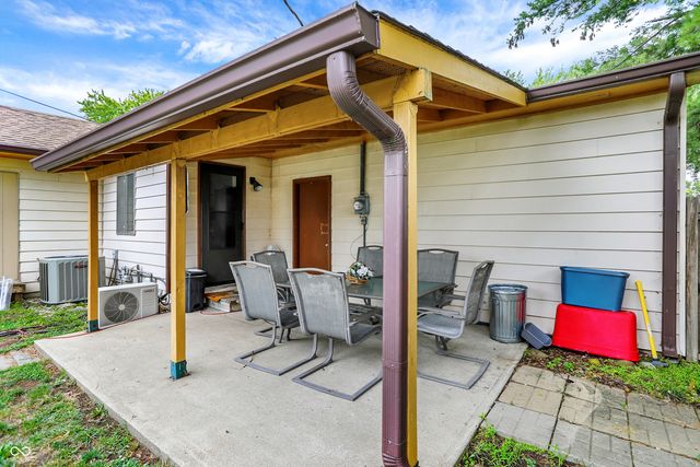 482 Spring Drive, Greenwood, IN 46143