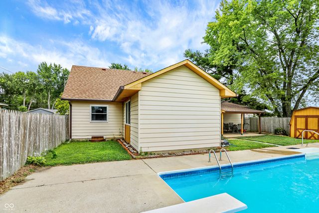 482 Spring Drive, Greenwood, IN 46143