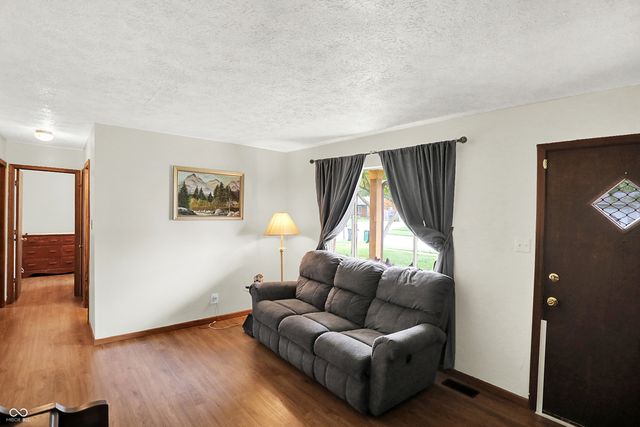 482 Spring Drive, Greenwood, IN 46143