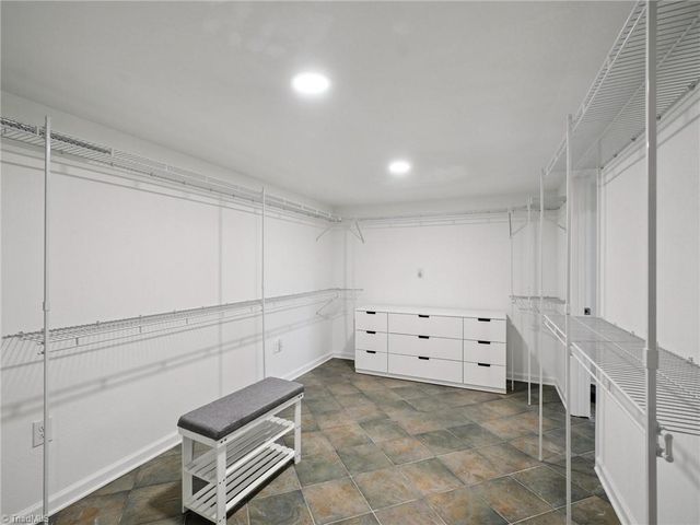 1936 Lantana Drive, Winston-salem, NC 27127