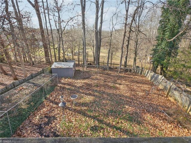 1936 Lantana Drive, Winston-salem, NC 27127