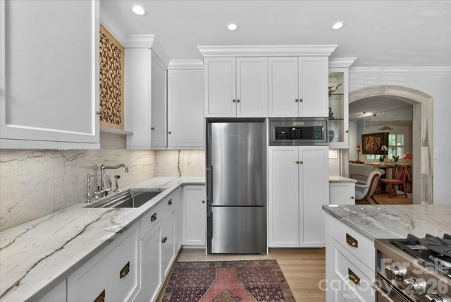 1035 Queens Road 8, Charlotte, NC 28207