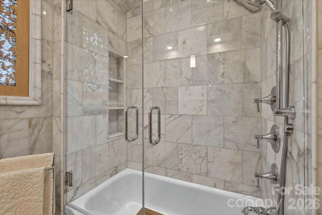 1035 Queens Road 8, Charlotte, NC 28207