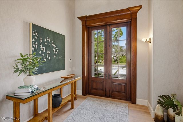 600 Anchor Rode DR, Naples, FL 34103