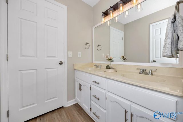 223 Sanderson Road, Meridianville, AL 35759