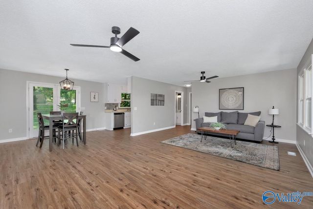 223 Sanderson Road, Meridianville, AL 35759