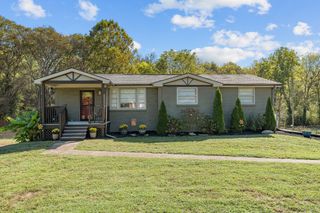 2411 Fairbrook Dr, Nashville, TN 37214
