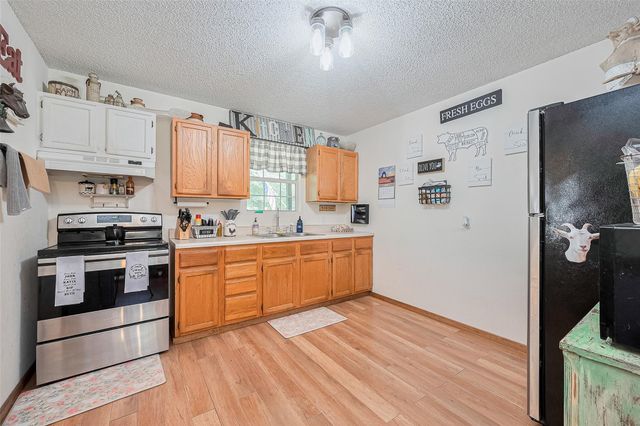 200 Little Pine Valley Road, Cleveland, TX 77328