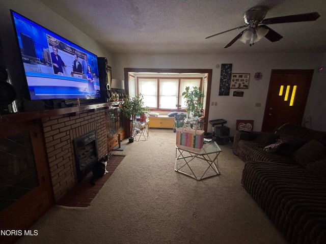 457 W Manhattan Boulevard, Toledo, OH 43608