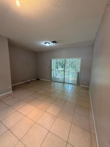 5145 Palmbrooke Circle, West Palm Beach, FL 33417