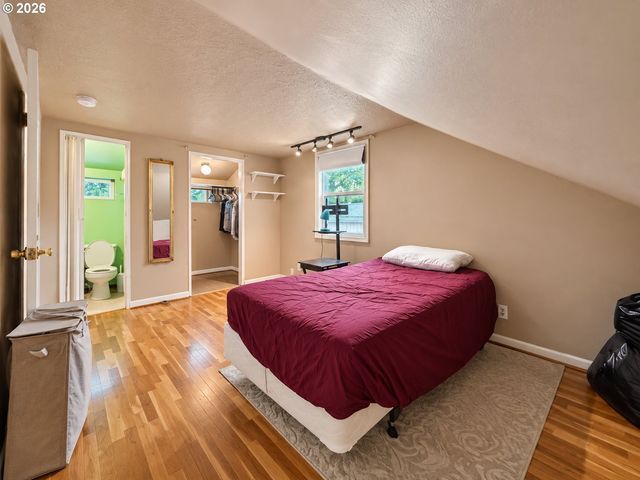 19145 ADDIE St, Gladstone, OR 97027
