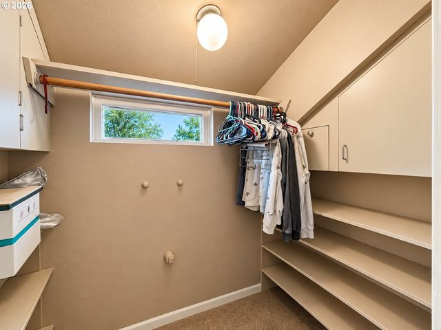 19145 ADDIE St, Gladstone, OR 97027