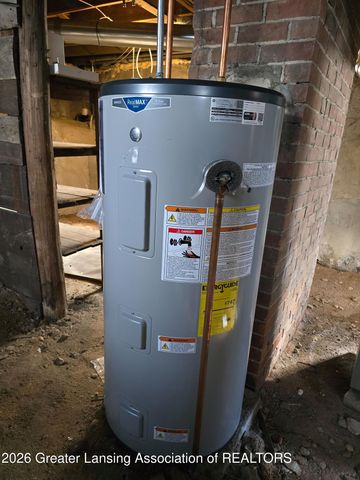 138 Pearl Street, Charlotte, MI 48813