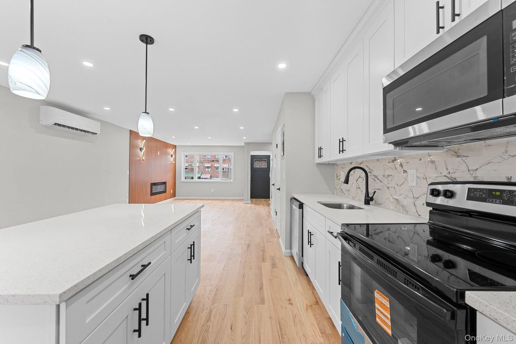 4067 Baychester Avenue, Bronx, NY 10466 — photo 5