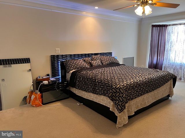 2 KATHERINE COURT, Blackwood, NJ 08012