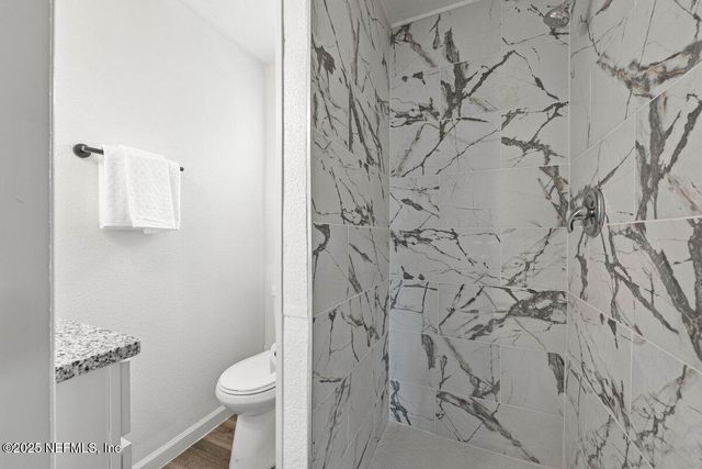 6584 LARNE Avenue, Jacksonville, FL 32244