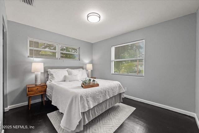 6584 LARNE Avenue, Jacksonville, FL 32244