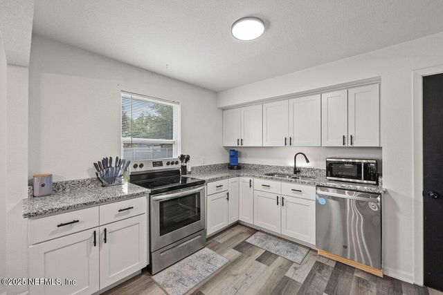 6584 LARNE Avenue, Jacksonville, FL 32244