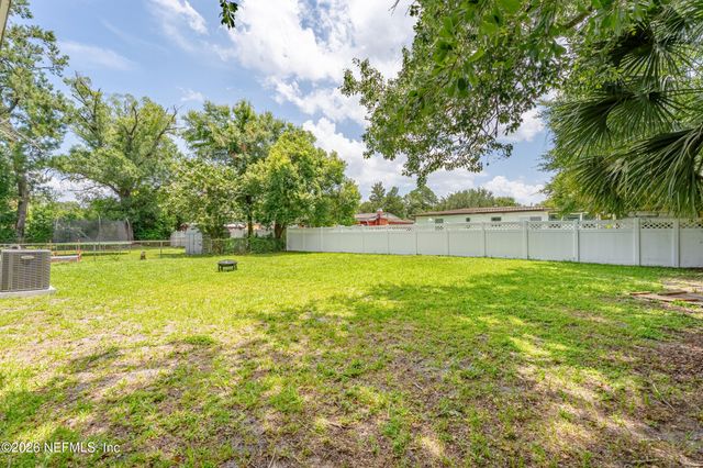 6584 LARNE Avenue, Jacksonville, FL 32244
