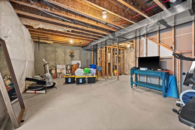 4856 W PILLAR DR, Riverton, UT 84096