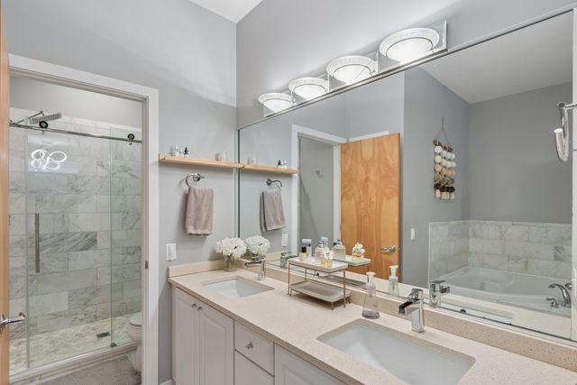 1705 N CLYBOURN Avenue G, Chicago, IL 60614