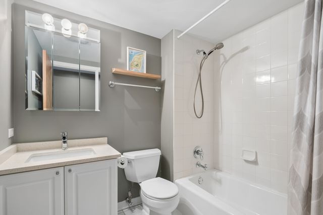 1705 N CLYBOURN Avenue G, Chicago, IL 60614