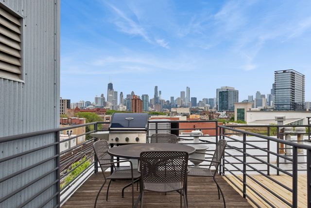1705 N CLYBOURN Avenue G, Chicago, IL 60614