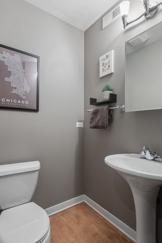 1705 N CLYBOURN Avenue G, Chicago, IL 60614