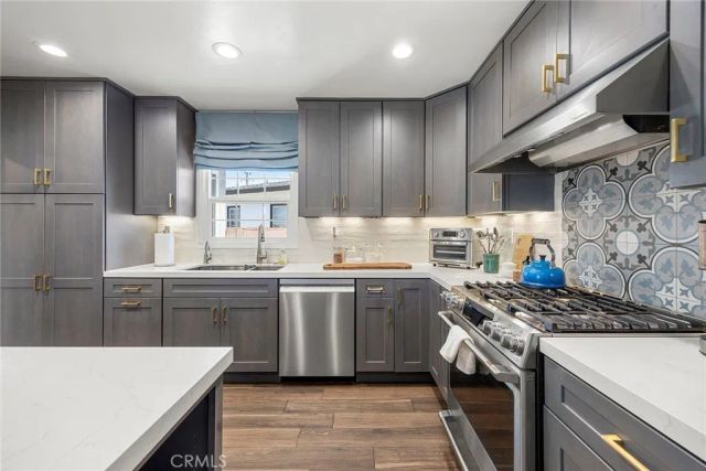 774 N Victoria Drive, Orange, CA 92867