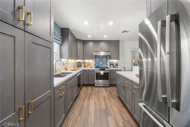 774 N Victoria Drive, Orange, CA 92867