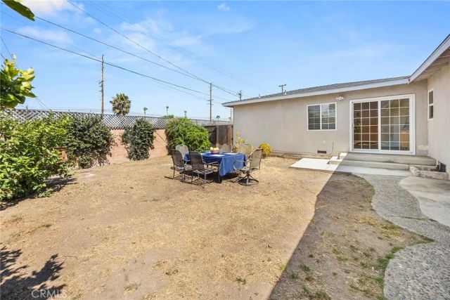 774 N Victoria Drive, Orange, CA 92867