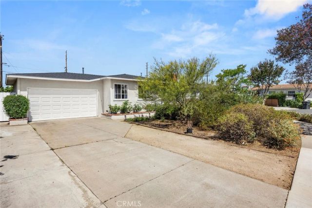 774 N Victoria Drive, Orange, CA 92867