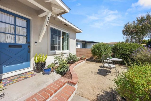 774 N Victoria Drive, Orange, CA 92867