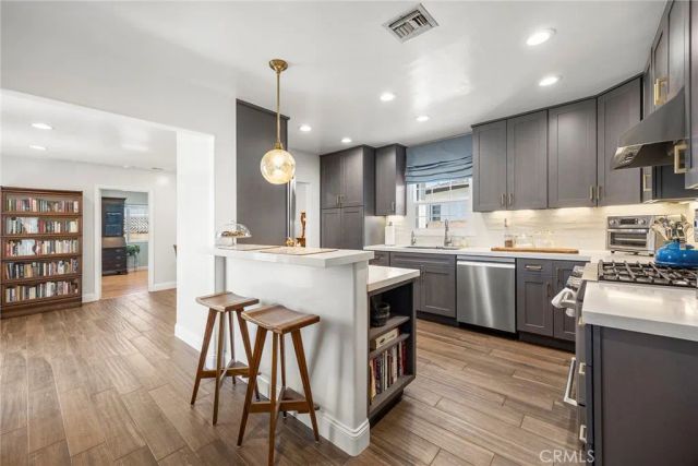 774 N Victoria Drive, Orange, CA 92867