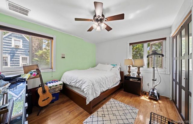 16015 13th Avenue, Whitestone, NY 11357
