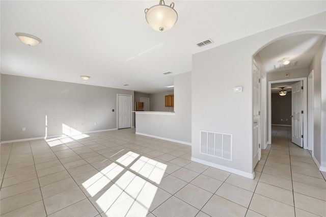 501 W ELLA J GILMORE STREET, Apopka, FL 32703