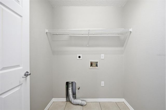 501 W ELLA J GILMORE STREET, Apopka, FL 32703