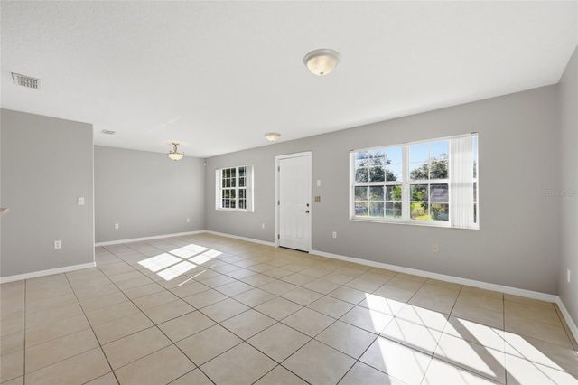 501 W ELLA J GILMORE STREET, Apopka, FL 32703