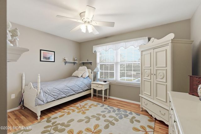 433 Meadowood Road, Jackson, NJ 08527