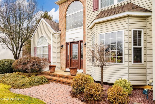 433 Meadowood Road, Jackson, NJ 08527
